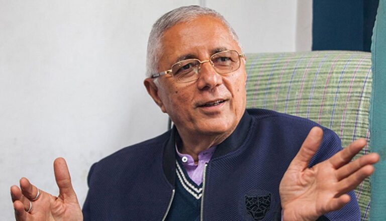 सरकारले विकासमा तीव्रता दिनुपर्छ : डा शेखर