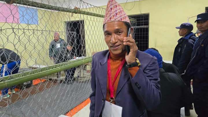ओखलढुंगाको माेलुङ ५ मा एमालेका गंगा तामाङ विजयी