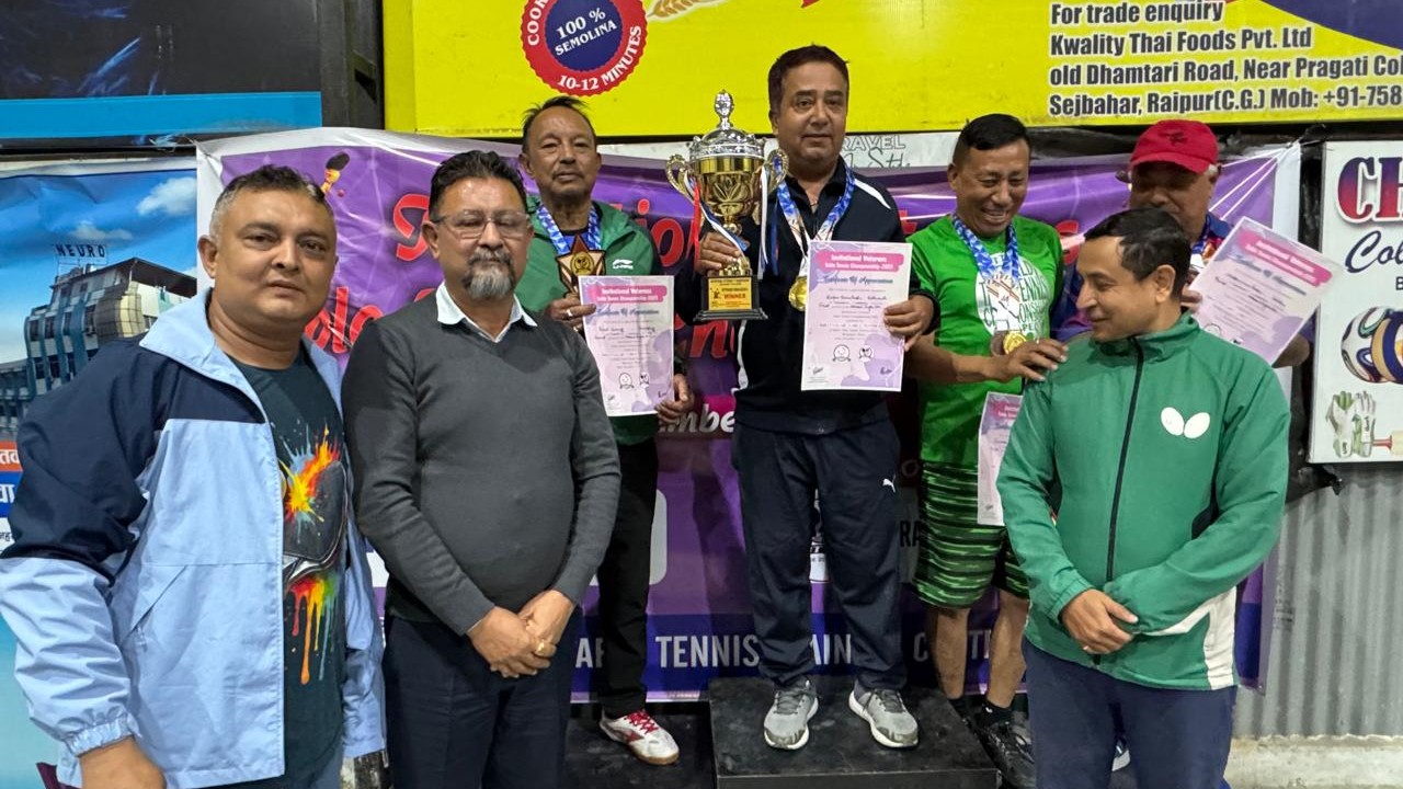 आमन्त्रण भेट्रान टेबल टेनिस