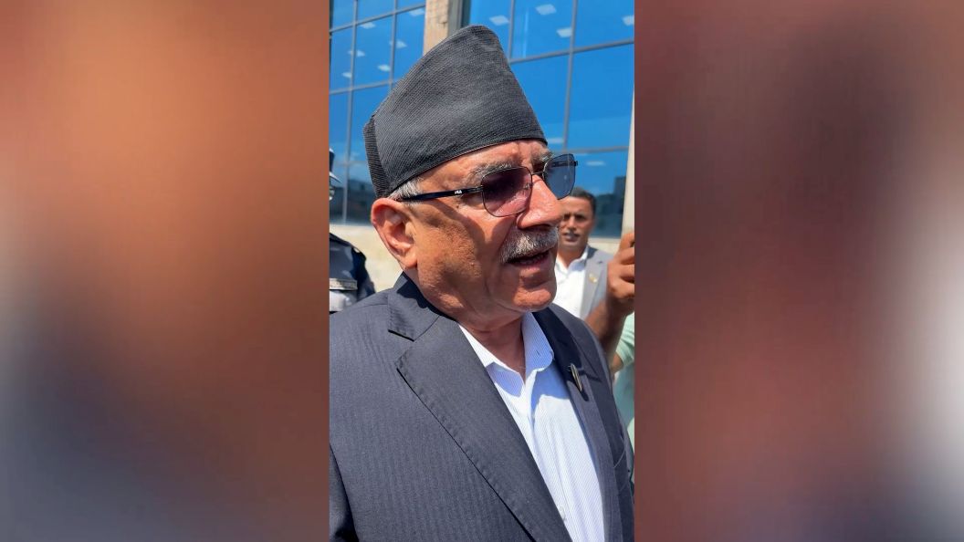 संसद बाहिर आएर प्रचण्डले भने- 'यही तरिकाले सरकार चलाउने हो त्यसको मूल्य भारी पर्छ'