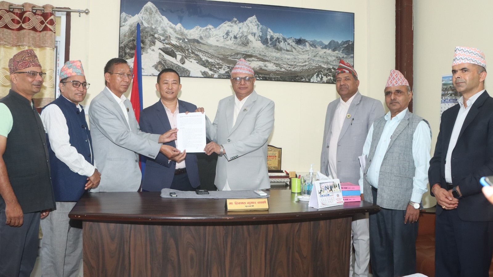 संसदबाट पारित भइसकेको नीति कार्यक्रम र बजेटमा छेडखानीको प्रयास